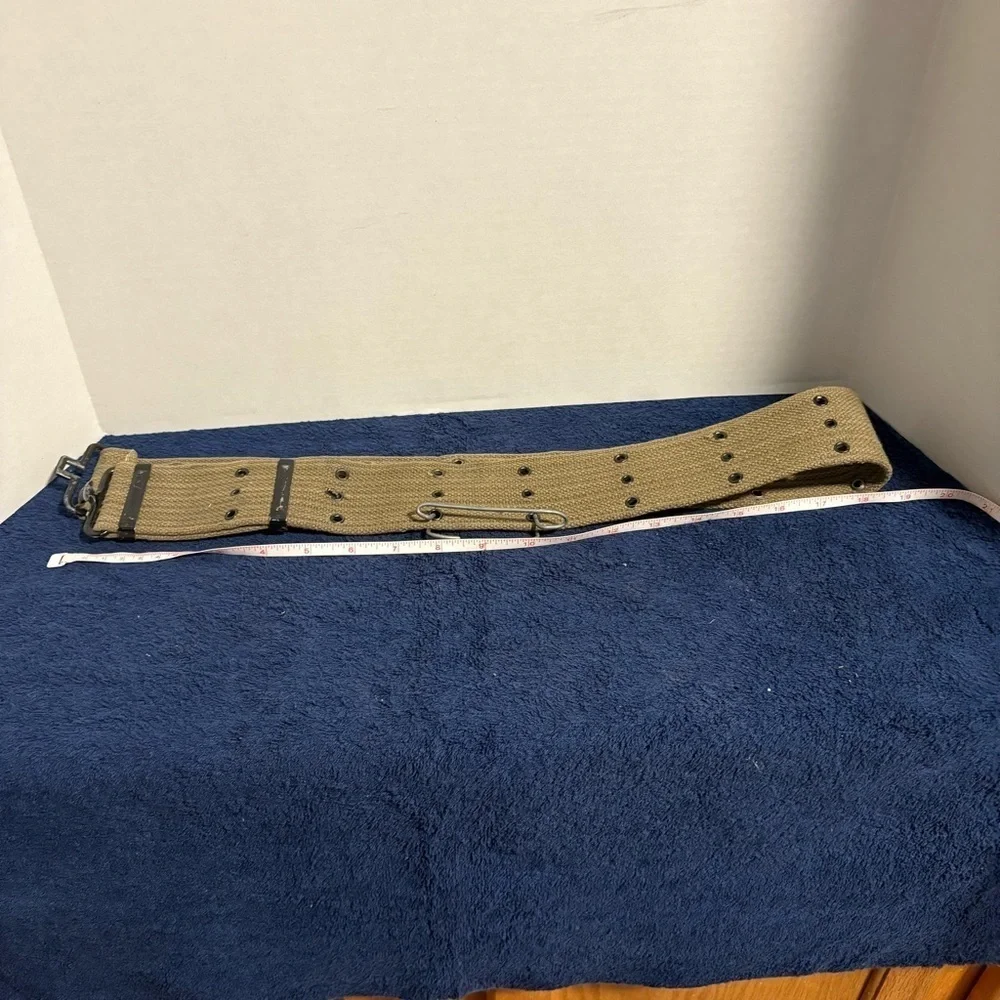 Vtg WWII U.S. M-1936 Canvas Utility Belt Olive Drab OD Green Unmarked Grunge
